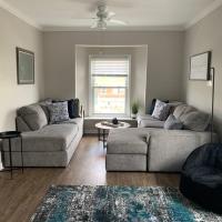 Hyde Park Getaway - Close to Square & Downtown!, hotel poblíž Cincinnati Municipal Airport - LUK, Cincinnati