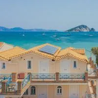 SeaSide Apartments, hotel din Marathias
