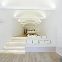 Hydra Hospitality Port Apartment