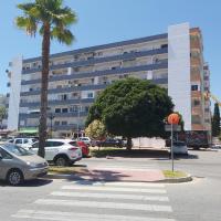 CABOMOLINOS, APARTAMENTO108, Hotel in Torremolinos