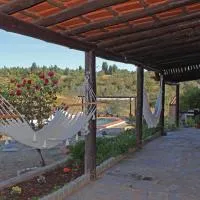 Monte Pinheiro: Rabaços şehrinde bir otel