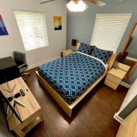 Central & Stylish Room with Free Parking & Fast Wi-Fi in the heart of Miami