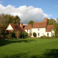 Stoke by Nayland B&B Poplars Farmhouse, hotel in Stoke-by-Nayland
