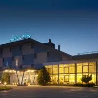 Hotel Ring, hotel di Orechová Potôň