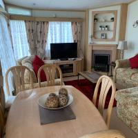 26 Riverview 8 Berth Caravan with free fishing, hotel in Dogdyke