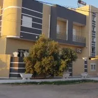 Résidence Salhi โรงแรมในRejiche