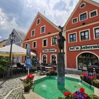 Hotel Gasthof Zum Löwen, hotel sa Velburg