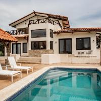 Villa Larisa - Andromeda Ocean Estates Pedasi, hotel en Pedasí Town