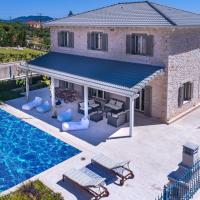 ZANTE SOLEIL - HIGH-END STONE VILLA WITH SWIMMING POOL, Hotel in Lagópodhon