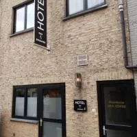 Hotel Des Zouaves, hotel v destinaci Koksijde