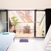 Beautiful Terrace Apartment in the Heart of Antwerp, hotel em Schipperskwartier, Antuérpia