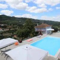 Quinta da Tapada โรงแรมในAvô