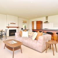 High Country Villa 238 - Christchurch Holiday Homes, hotel in Windwhistle