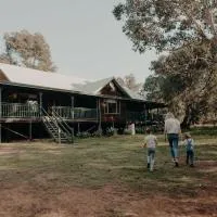 Yallingup Forest Resort, hotel en Yallingup