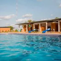 Dunia Hôtel Ouagadougou Loumbila, מלון בLoumbila