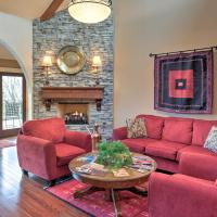 Rustic Fayetteville Townhome with Fireplace and 3 Decks