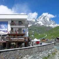 Hotel Meuble' Joli, hotel di Breuil-Cervinia