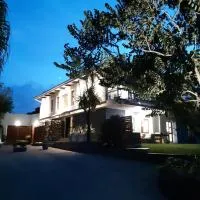 The Hillcrest Guesthouse, хотел в Източен Лондон