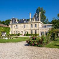 Château Meyre، فندق في Avensan