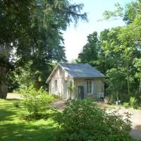 LA PETITE CHARMILLE: Châteauponsac şehrinde bir otel