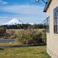 Snow Chaser Retreat - National Park Holiday Home