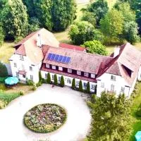 Pałac Wojciechy, khách sạn ở Wojciechy