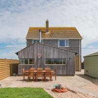 Beachside by Bloom Stays, hotel near Lydd Airport - LYX, Lydd