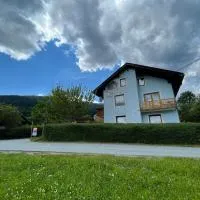 Haus Schwarzenbach, hotel din Weissbriach