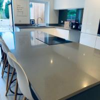 Rockdenes - entire property, hotel in Hainford