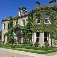 Tinakilly Country House Hotel, hotel din Rathnew