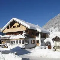 CHALET 294, hótel í Mellau