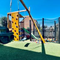 Casa del Negoita - smart home, hotel in Goodnestone