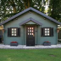 Cabin Hideaways, hotel in Mattishall