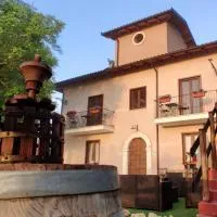 "il Casaletto" Agriturismo Moderno, Vista Panoramica e Cibo Spettacolare- Scurcola Marsicana, hotel u gradu Scurcola Marsicana