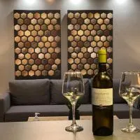 Ninemia luxury apartments, hotel v mestu Xylokastro
