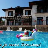 Guesthouse Gostilitsa, hotel a Gostilitsa
