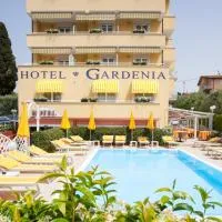 Hotel GARDENIA & Villa CHARME Adults Friendly 4Star service, hotel v destinaci Bardolino
