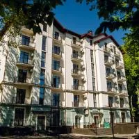 Кайзервальд Клуб, hotel din Karpatî