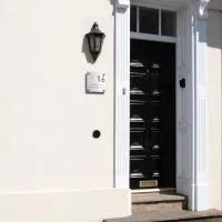 Modern apartment in Leamington Spa City Centre, hotel v destinaci Leamington