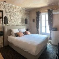 Le Sakura, hotel v destinaci Morestel