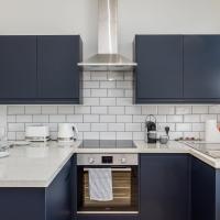 Hazelgrove Serviced Apartment, hotel in Haywards Heath