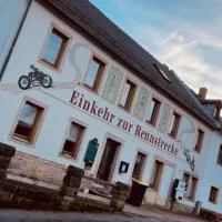 Einkehr zur Rennstrecke, hotell sihtkohas Hohnstein