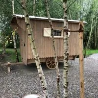 Schäferwagen im Herzen vom Unterallgäu, отель в городе Эркхайм
