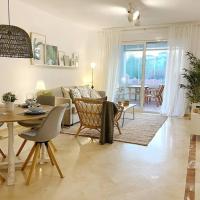Beachside appartment with pool, 150m to the beach