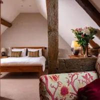 Broom Hall Inn, hotel in Alcester