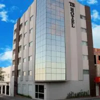 TS HOTEL، فندق في Porteirinha