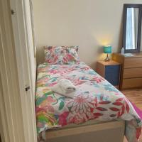 Guest House quarto Individual cama box solteiro ! Finsbury Park