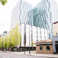 Studios, Apartments and Private Bedrooms with Shared Kitchen at Chapter Kings Cross in London