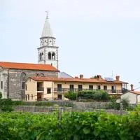 Apartma Čuk, hotel em Dutovlje