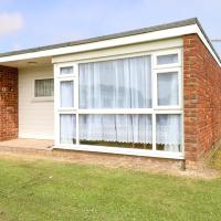 12 Bermuda Holiday Park, hotel in Great Yarmouth